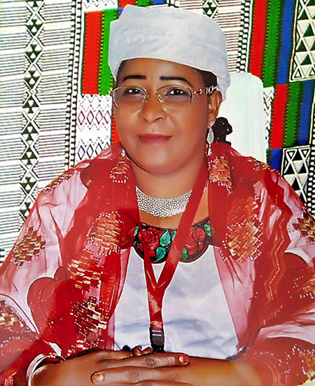 MME-SANADY-TCHIMADEN-HADATAN