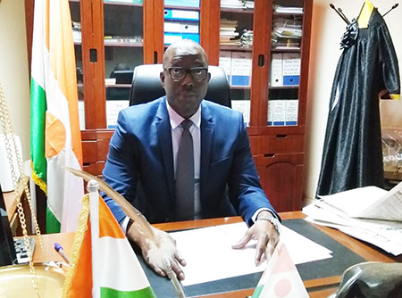 Le-ministre-Marou-Amadou