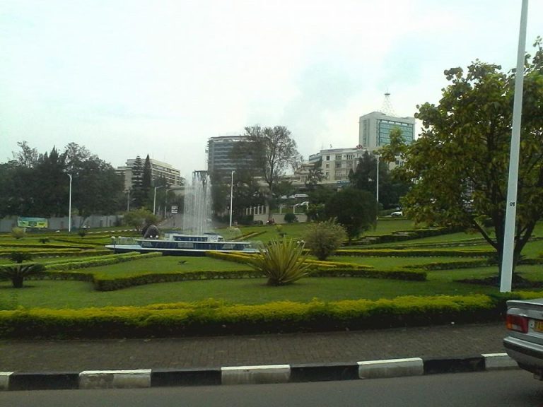 Un espace vert au centre de Kigali