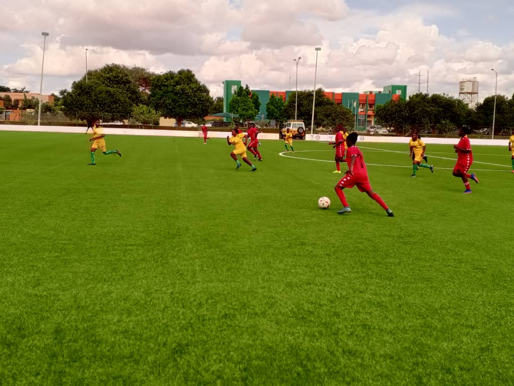 Au cours d'un match du championnat au Centre Technique