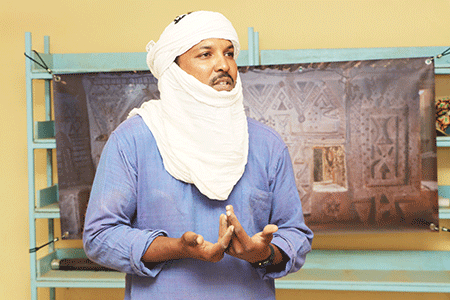 Mohamed-ALHASSANE,-archéologue,-président-de-l’association-Imane-Atarikh-à-Agadez
