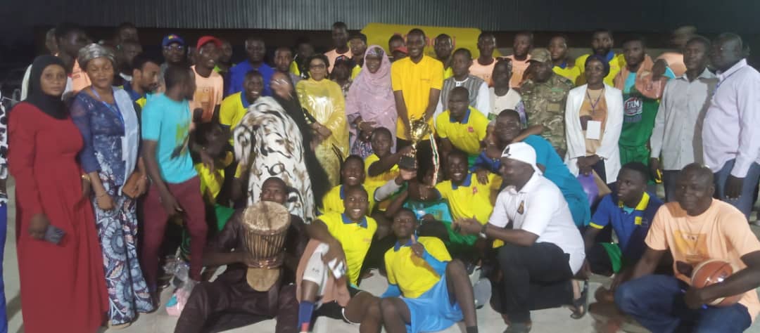 Photo de famille à l'issue de la finale