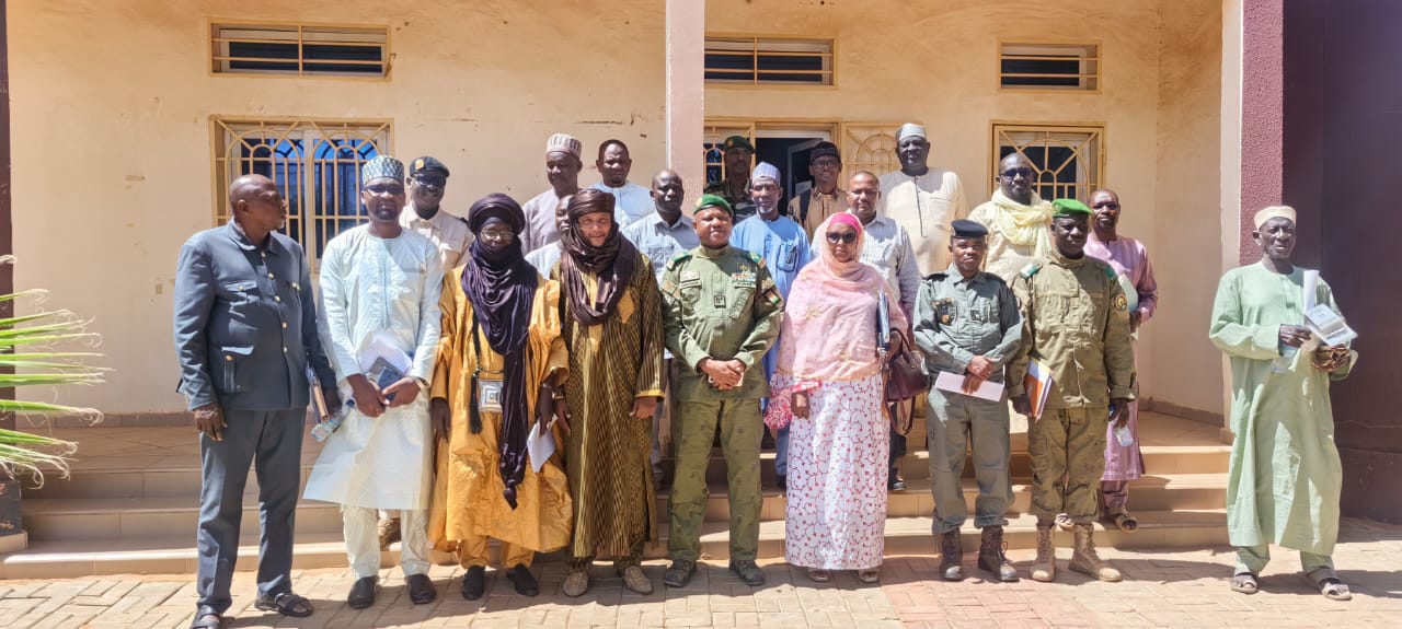 975e80fc-df62-4f87-90be-7b3c5f791f45