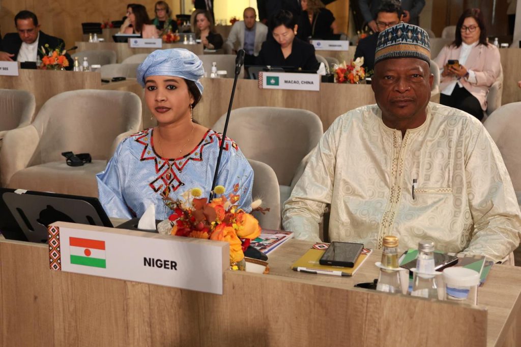 6f3ad078-457c-40ab-8e00-017915578fc6