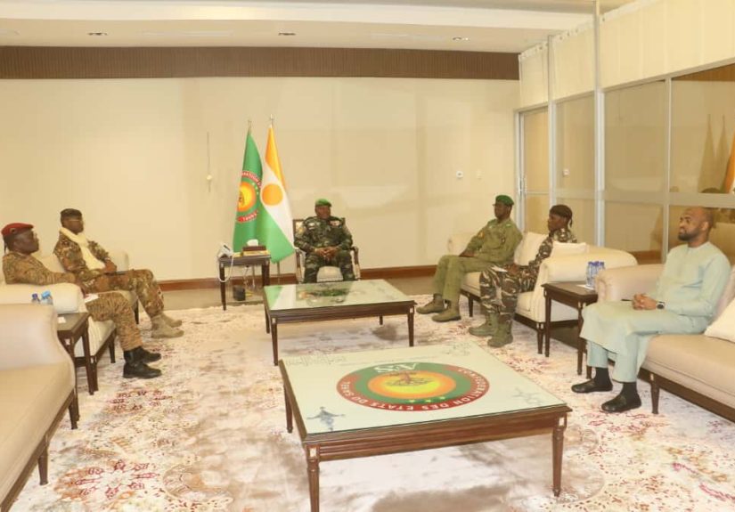 WhatsApp Image 2025-11-07 à 22.47.24_65bd136b