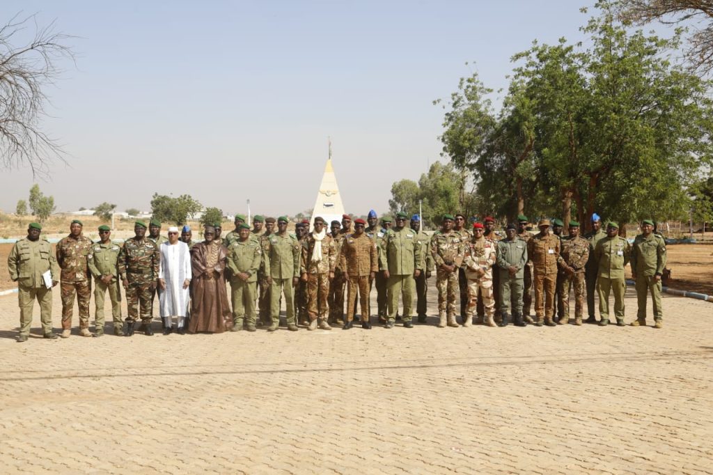 WhatsApp Image 2025-11-07 à 22.47.57_a9a906ff