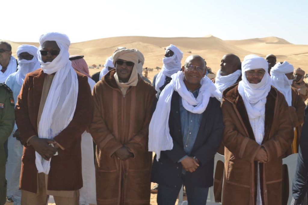 Une vue des officiels au cours de l'excursion à Chiriet IFEROUANE