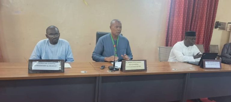 WhatsApp Image 2025-12-02 à 17.00.17_e9a99e29