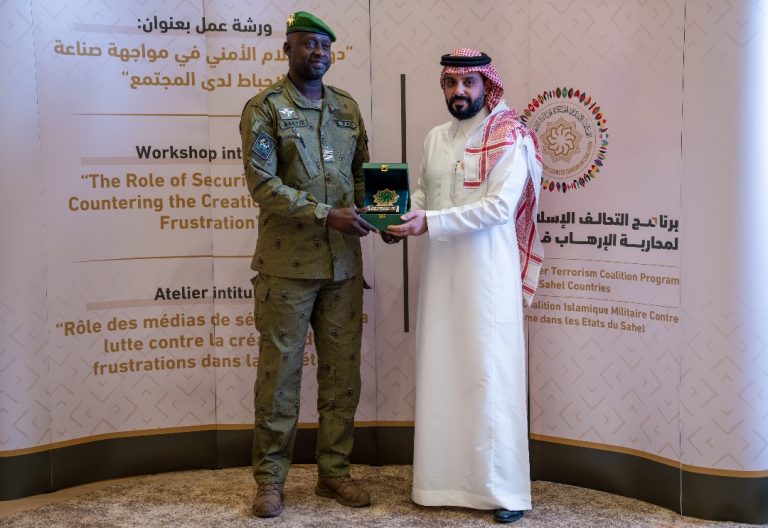 WhatsApp Image 2025-12-03 à 09.19.02_cdf1a9f7