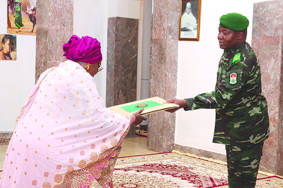 BBB AMBASSADEUR DU NIGERIA Mme. BETSO MAIMUNAH